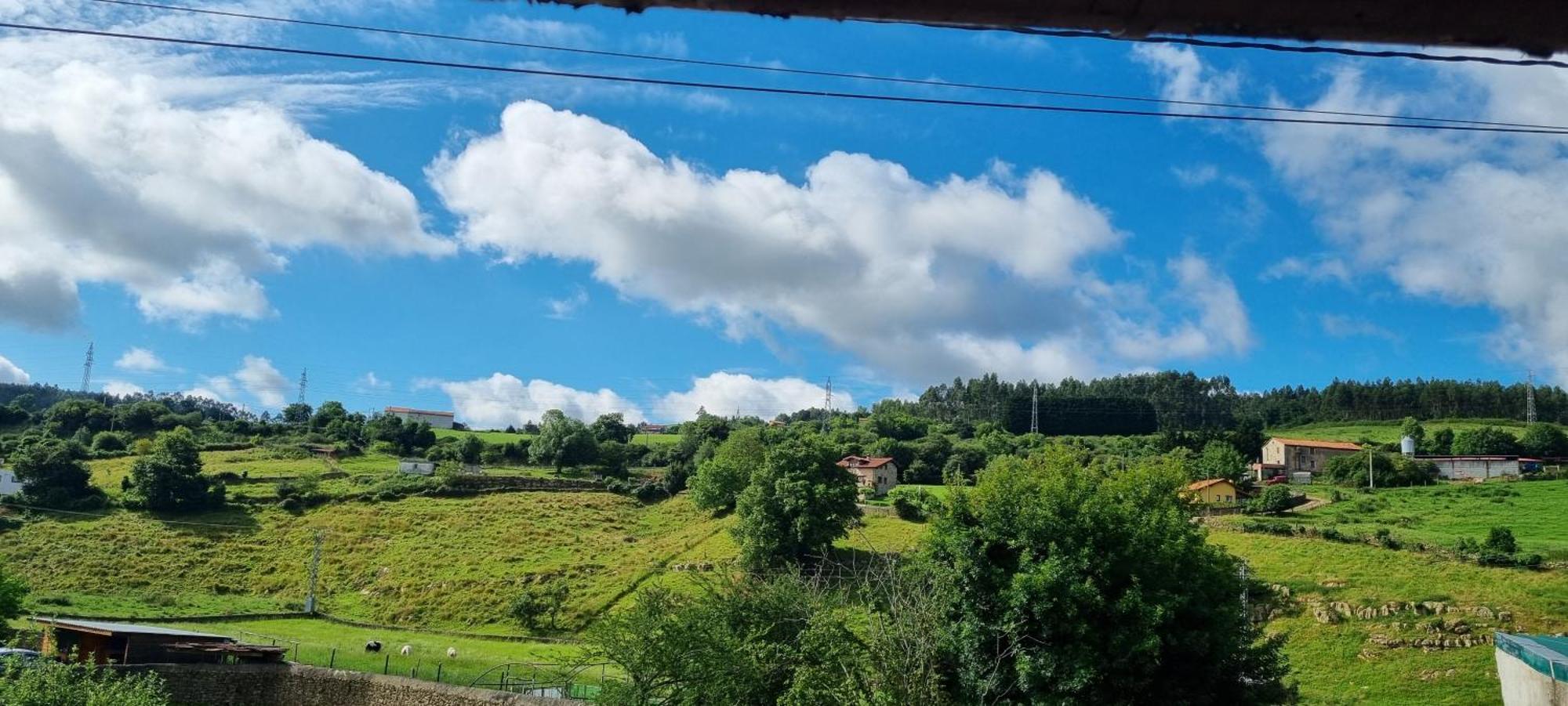 El Balcon De Valles Reocín Kültér fotó